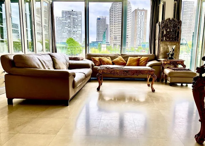 Etage Prive Vue Sur La Seine Apartment Paris