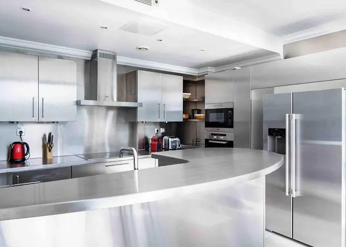 Etage Prive Vue Sur La Seine Paris